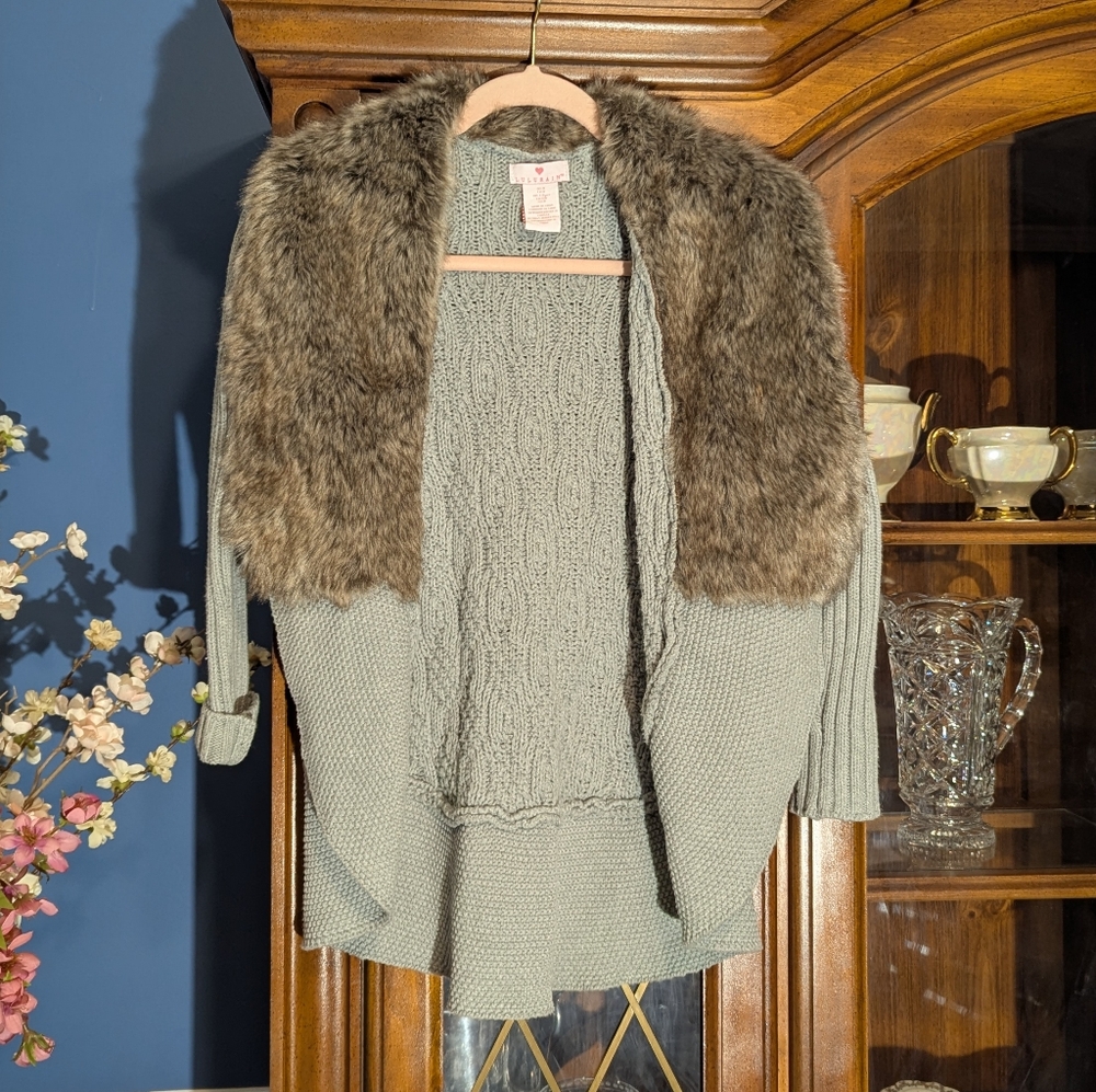 Women's Faux Fur Collar Cardigan - Gray
